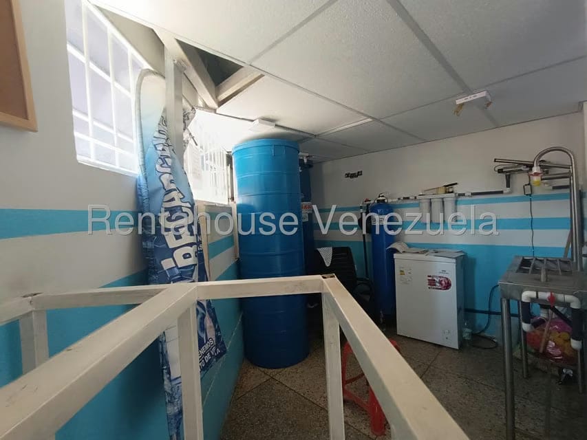 Comercial (Local Comercial) en Venta en Avenida Constitucion, Aragua - 28