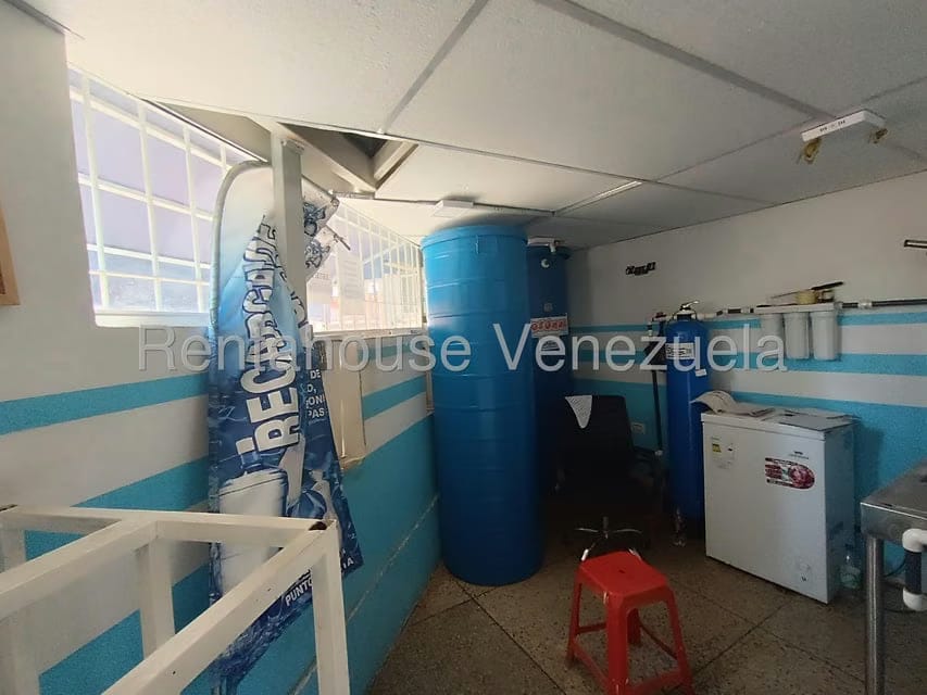 Comercial (Local Comercial) en Venta en Avenida Constitucion, Aragua - 31
