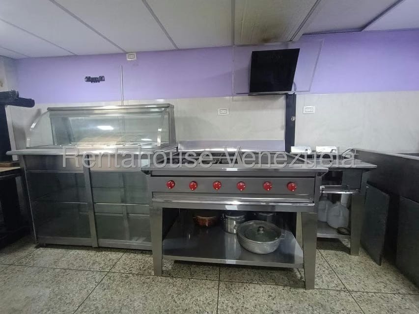 Comercial (Local Comercial) en Venta en Avenida Constitucion, Aragua - 9