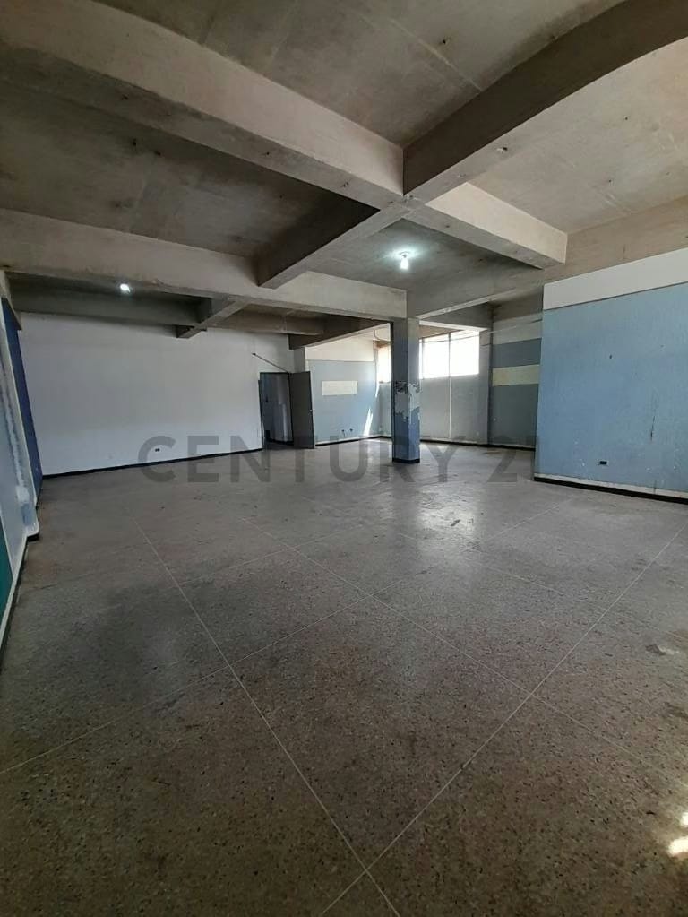 ALQUILER LOCAL PISO 1, EN LA TRINIDAD PARA DEPOSITO - 6