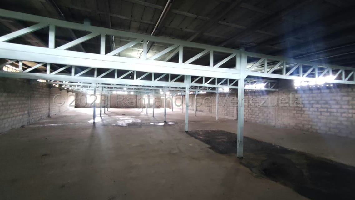 Comercial (Local Comercial) en Venta en Circunvalacion Uno, Zulia - 42