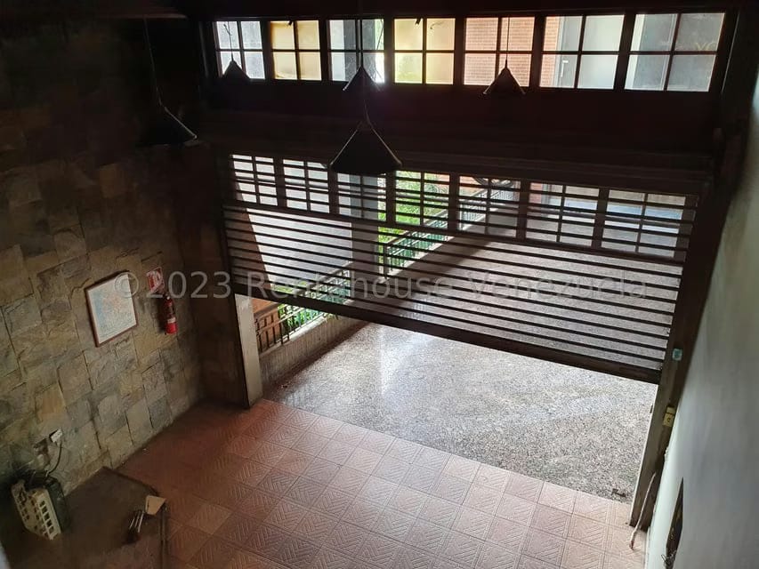 Comercial (Local Comercial) en Alquiler en Lomas de La Lagunita, Distrito Metropolitano - 7
