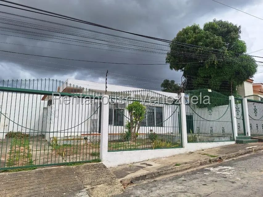 Anexo (1 Nivel) en Alquiler en Santa Elena, Lara - 2