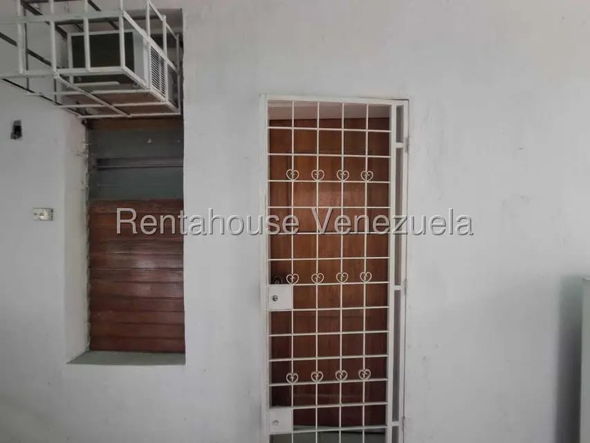 Anexo (1 Nivel) en Alquiler en Santa Elena, Lara - 18