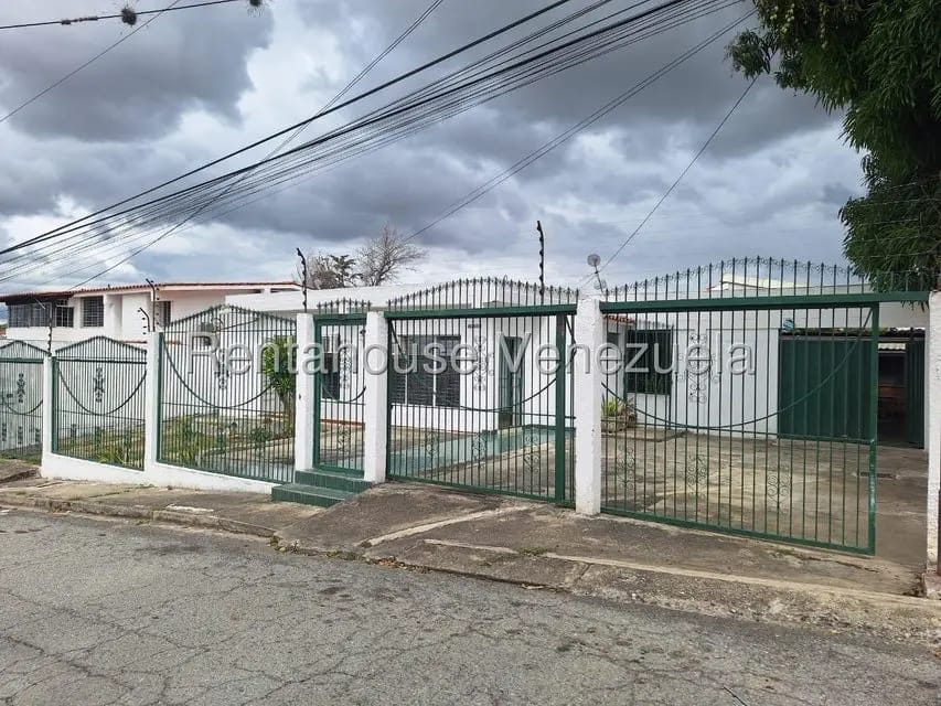 Anexo (1 Nivel) en Alquiler en Santa Elena, Lara - 3