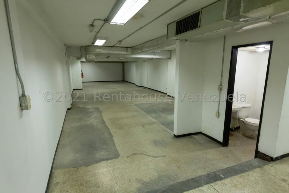Comercial (Local Comercial) en Venta en Puente Hierro, Distrito Metropolitano - 10