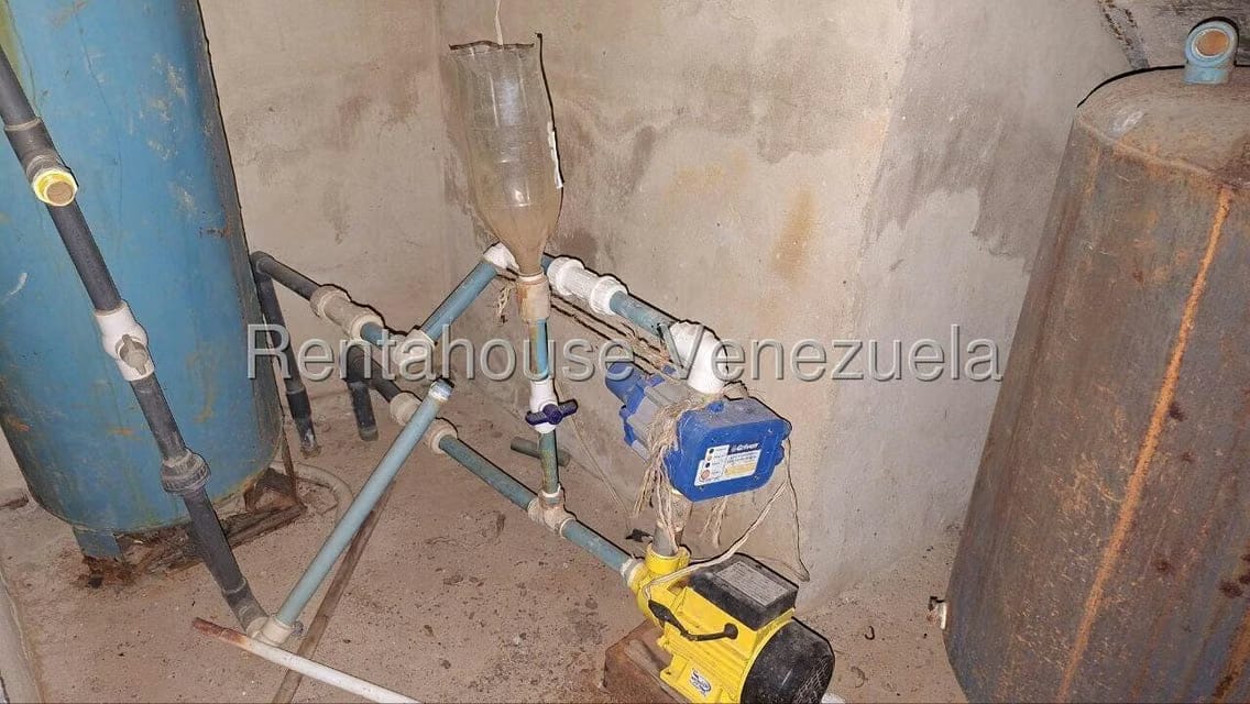 Townhouse (Duplex) en Alquiler en La 'L', Zulia - 21