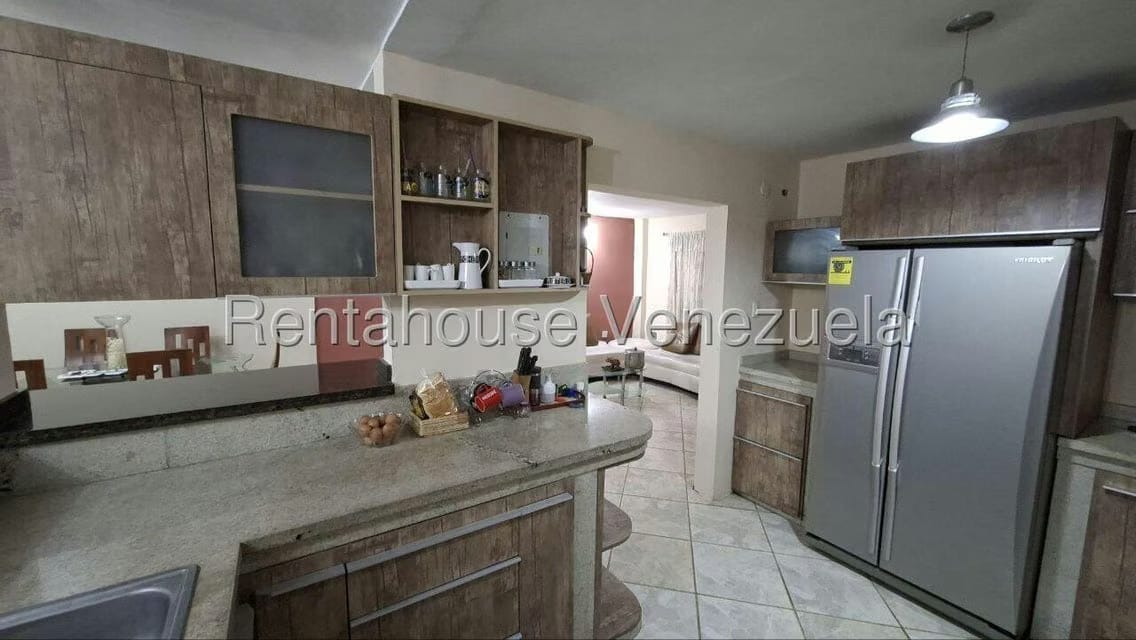 Townhouse (Duplex) en Alquiler en La 'L', Zulia - 4