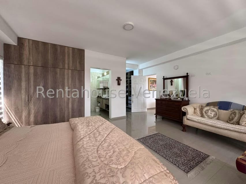 Apartamento (1 Nivel) en Venta en La Lagunita Country Club, Distrito Metropolitano - 13