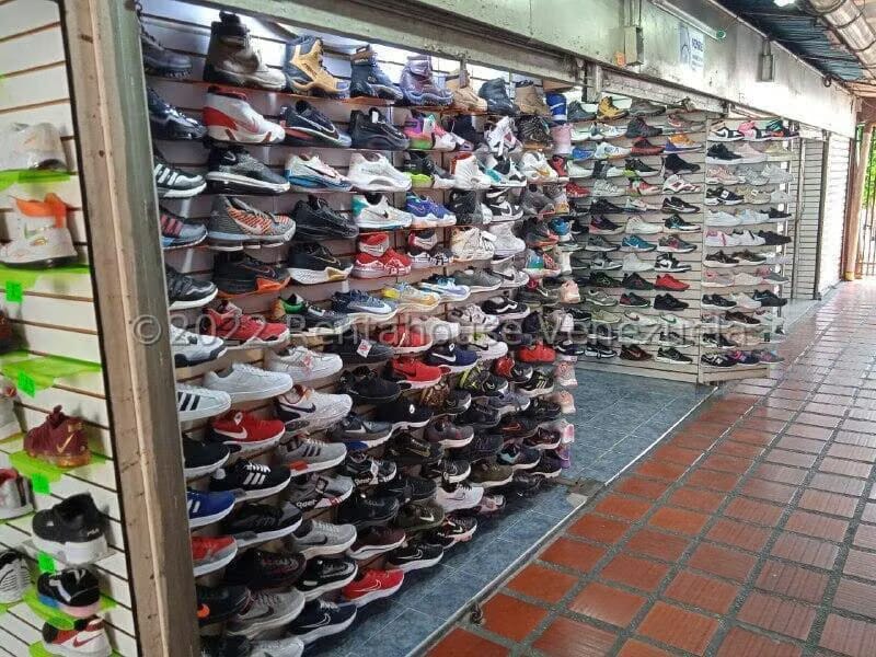 Comercial (Local Comercial) en Venta en Centro, Carabobo - 3