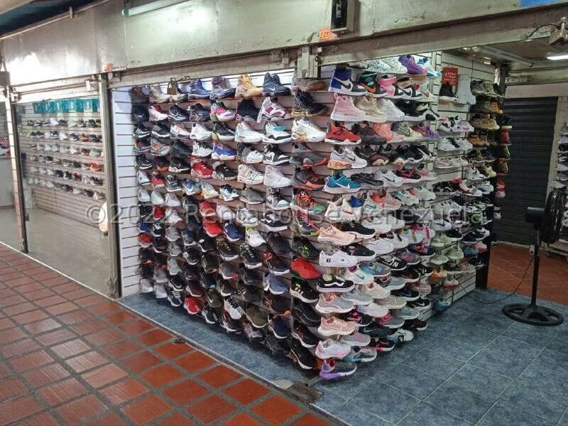 Comercial (Local Comercial) en Venta en Centro, Carabobo - 4