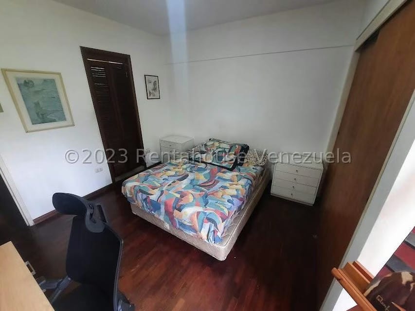 Apartamento (Planta Baja) en Venta en La Tahona, Distrito Metropolitano - 32