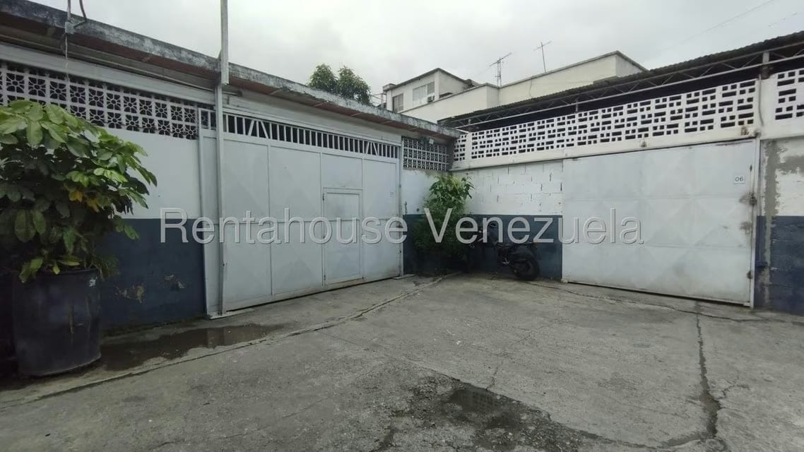 Comercial (Galpon - Deposito) en Venta en Mariche, Distrito Metropolitano - 16