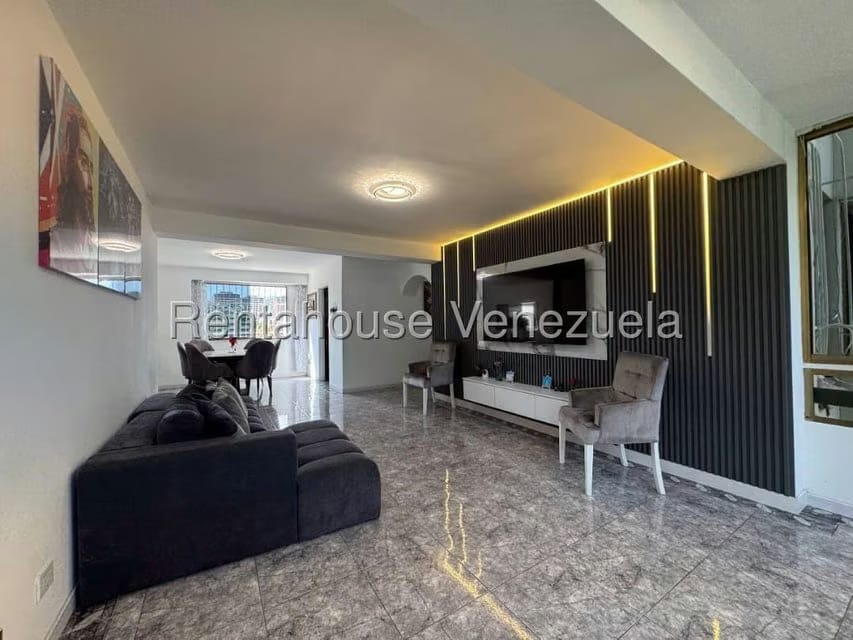 Apartamento (1 Nivel) en Venta en El Paraiso, Distrito Metropolitano - 4