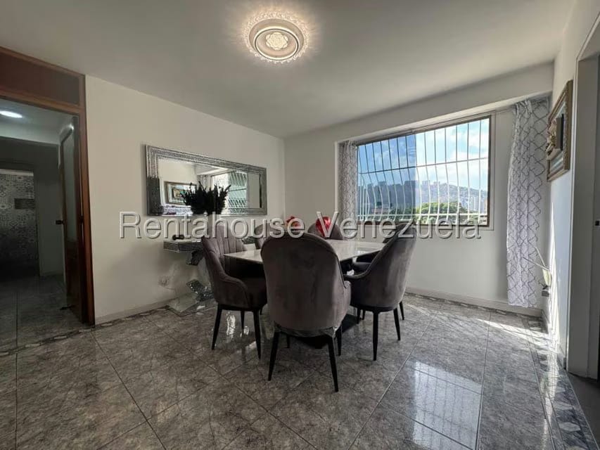 Apartamento (1 Nivel) en Venta en El Paraiso, Distrito Metropolitano - 5