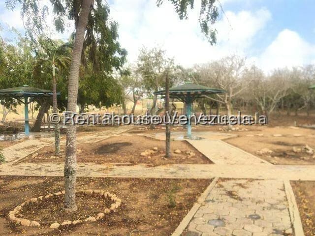 Casa (1 Nivel) en Venta en Buena Vista, Falcon - 24