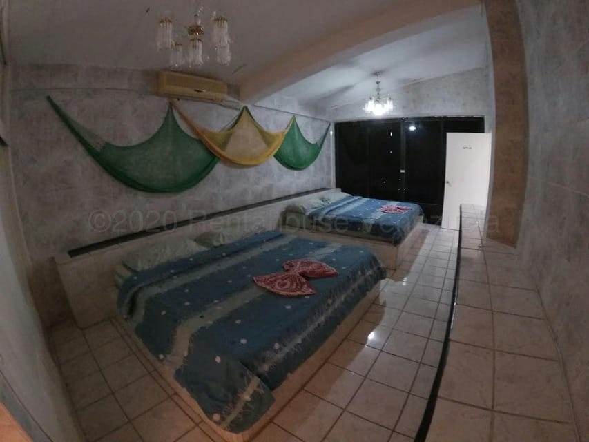 Apartamento (Multiples Niveles) en Venta en Los Canales de Rio Chico, Miranda - 12