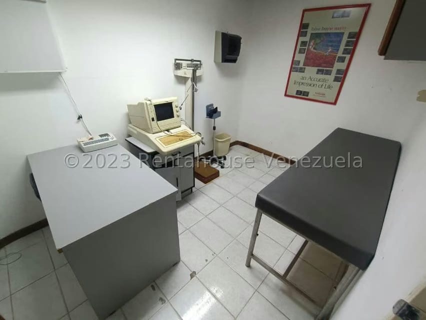 Comercial (Local Comercial) en Venta en La Viña, Carabobo - 21