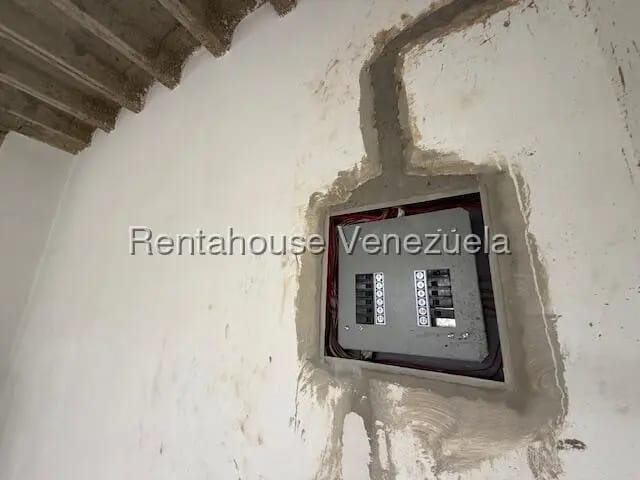 Comercial (Oficina) en Alquiler en Santa Paula, Distrito Metropolitano - 12