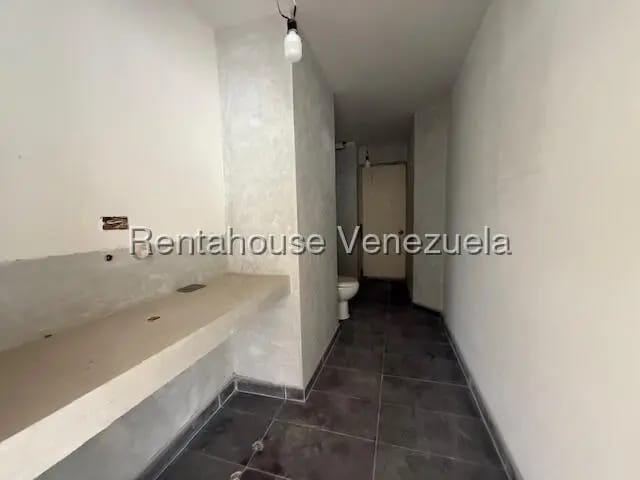 Comercial (Oficina) en Alquiler en Santa Paula, Distrito Metropolitano - 15