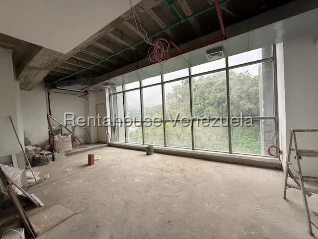 Comercial (Oficina) en Alquiler en Santa Paula, Distrito Metropolitano - 6