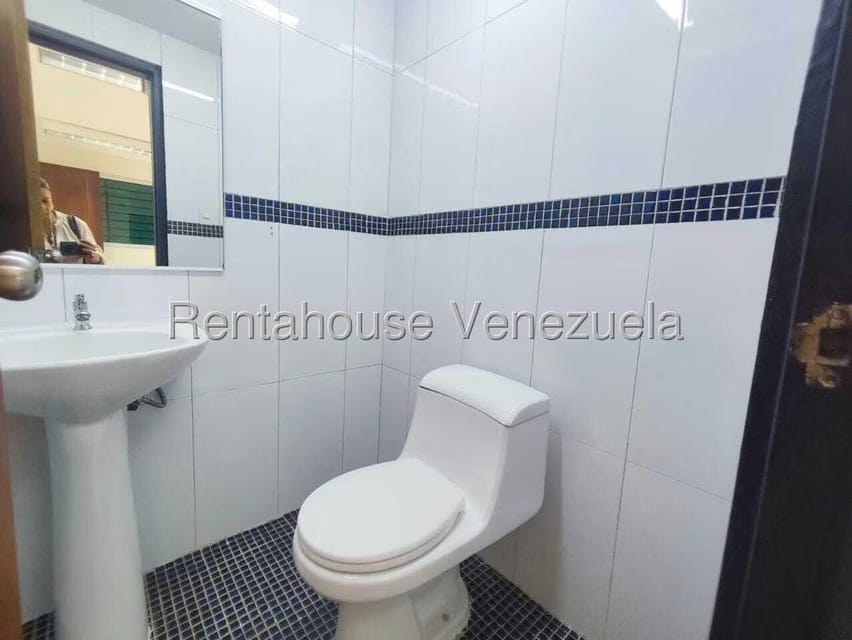 Comercial (Oficina) en Venta en La Urbina, Distrito Metropolitano - 5