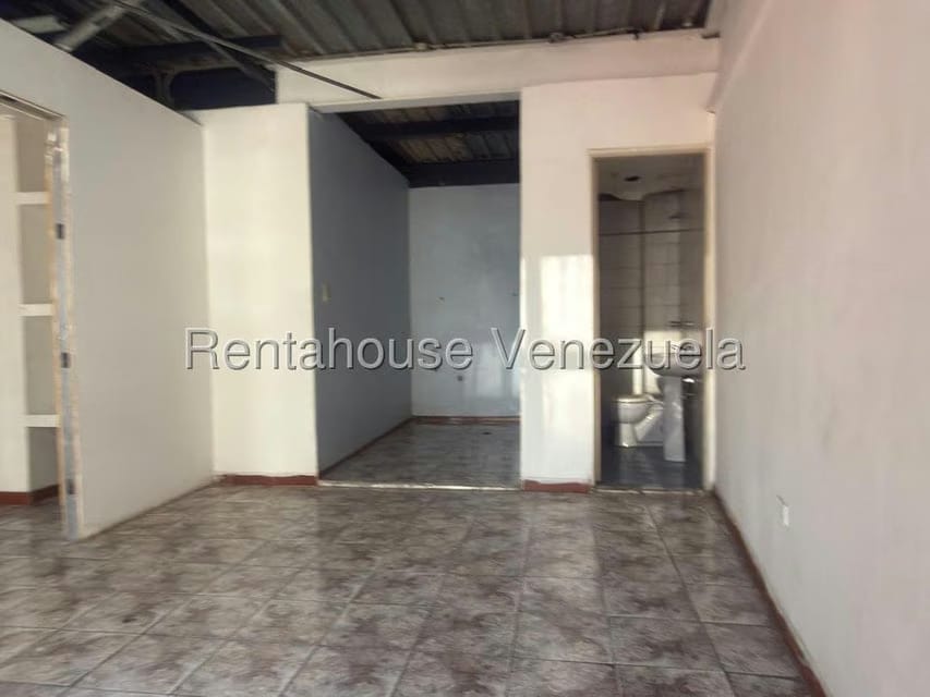 Comercial (Edificio) en Venta en Parroquia La Candelaria, Distrito Metropolitano - 25