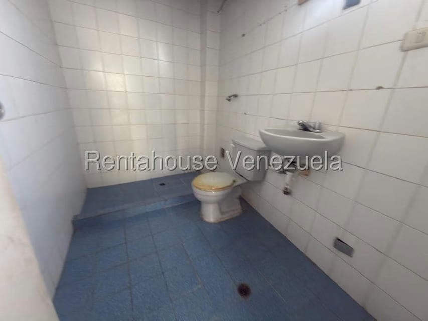 Comercial (Edificio) en Venta en Parroquia La Candelaria, Distrito Metropolitano - 47