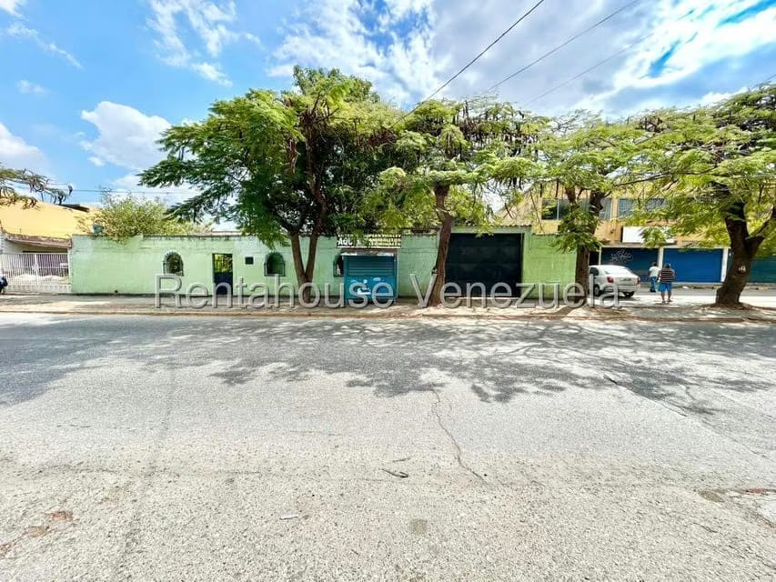 Terreno (Comercial) en Venta en Centro, Lara - 15