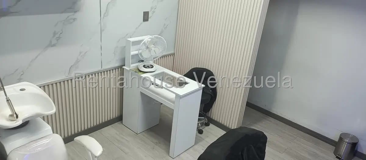 Negocios y Empresas (Belleza y Salud) en Venta en Centro, Lara - 16