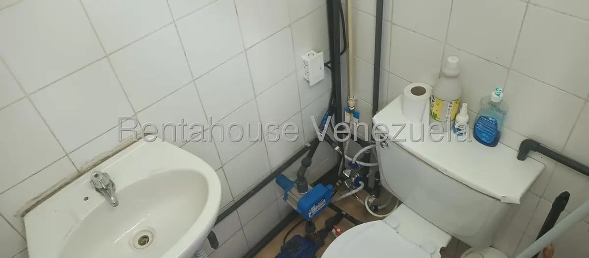 Negocios y Empresas (Belleza y Salud) en Venta en Centro, Lara - 19