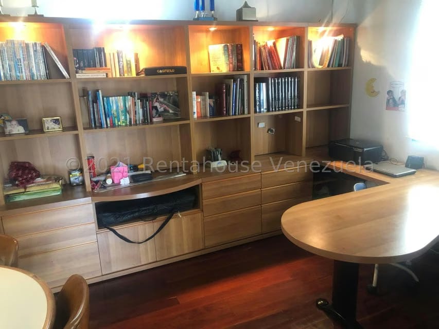 Casa (Multipes Niveles) en Venta en El Hatillo, Distrito Metropolitano - 15