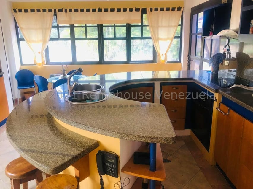 Casa (Multipes Niveles) en Venta en El Hatillo, Distrito Metropolitano - 23