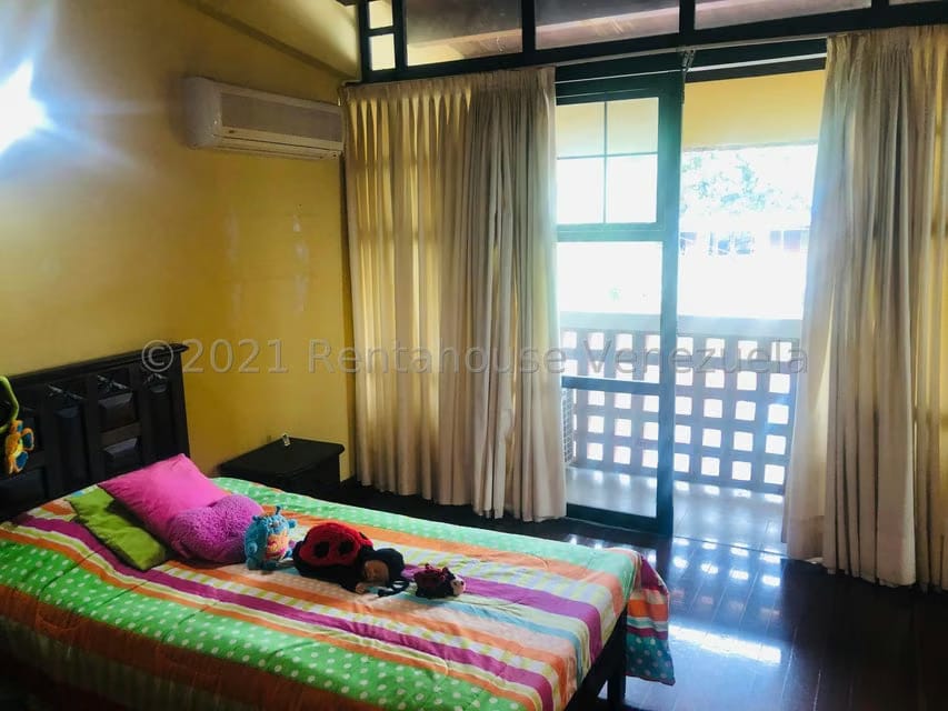 Casa (Multipes Niveles) en Venta en El Hatillo, Distrito Metropolitano - 57