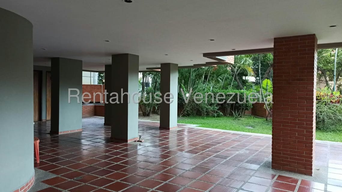 Apartamento (1 Nivel) en Alquiler en Campo Alegre, Distrito Metropolitano - 29