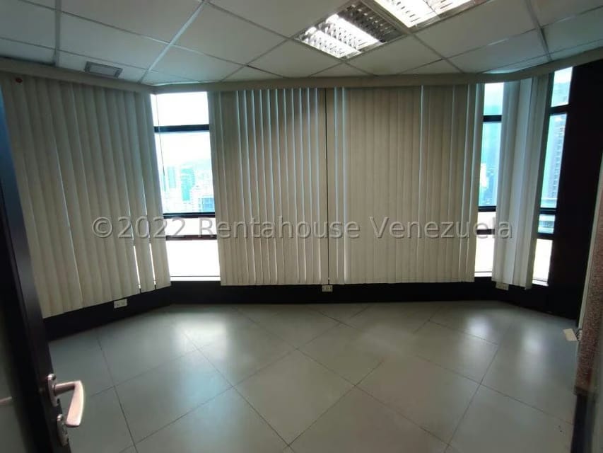 Comercial (Oficina) en Alquiler en Sabana Grande, Distrito Metropolitano - 6