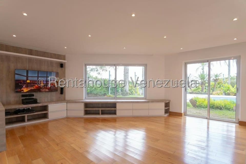 Casa (1 Nivel) en Venta en La Lagunita Country Club, Distrito Metropolitano - 21