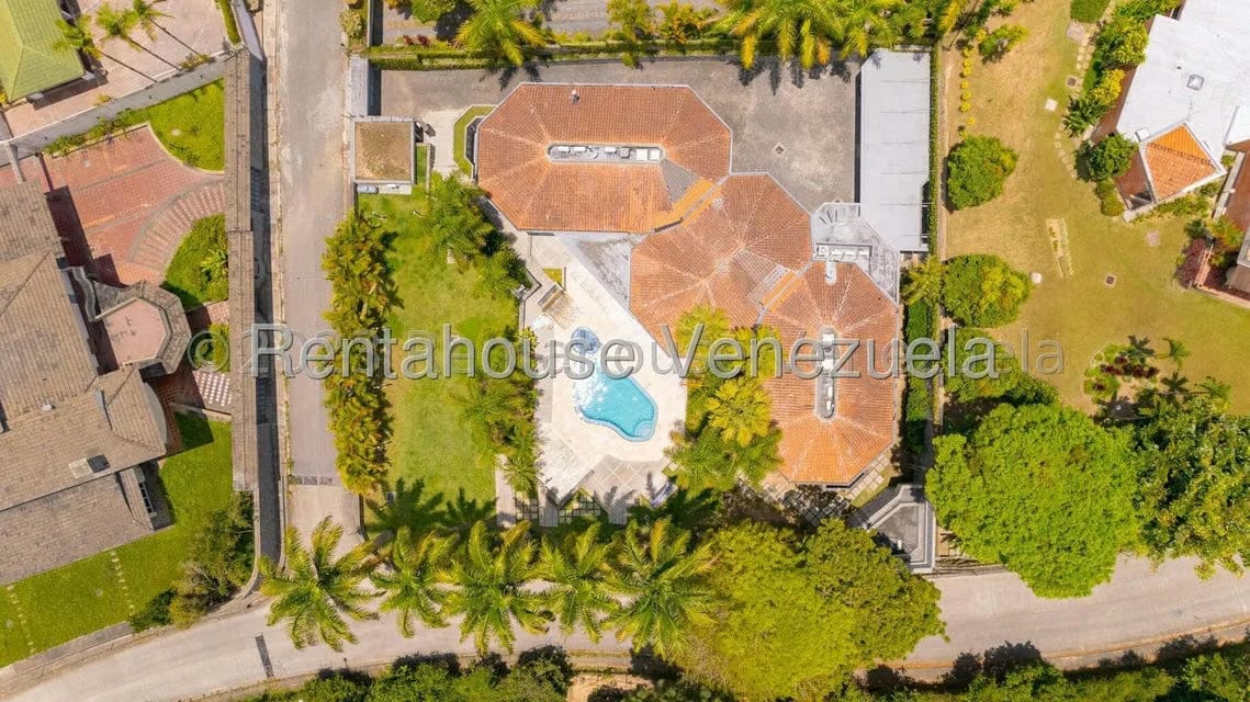 Casa (1 Nivel) en Venta en La Lagunita Country Club, Distrito Metropolitano - 34