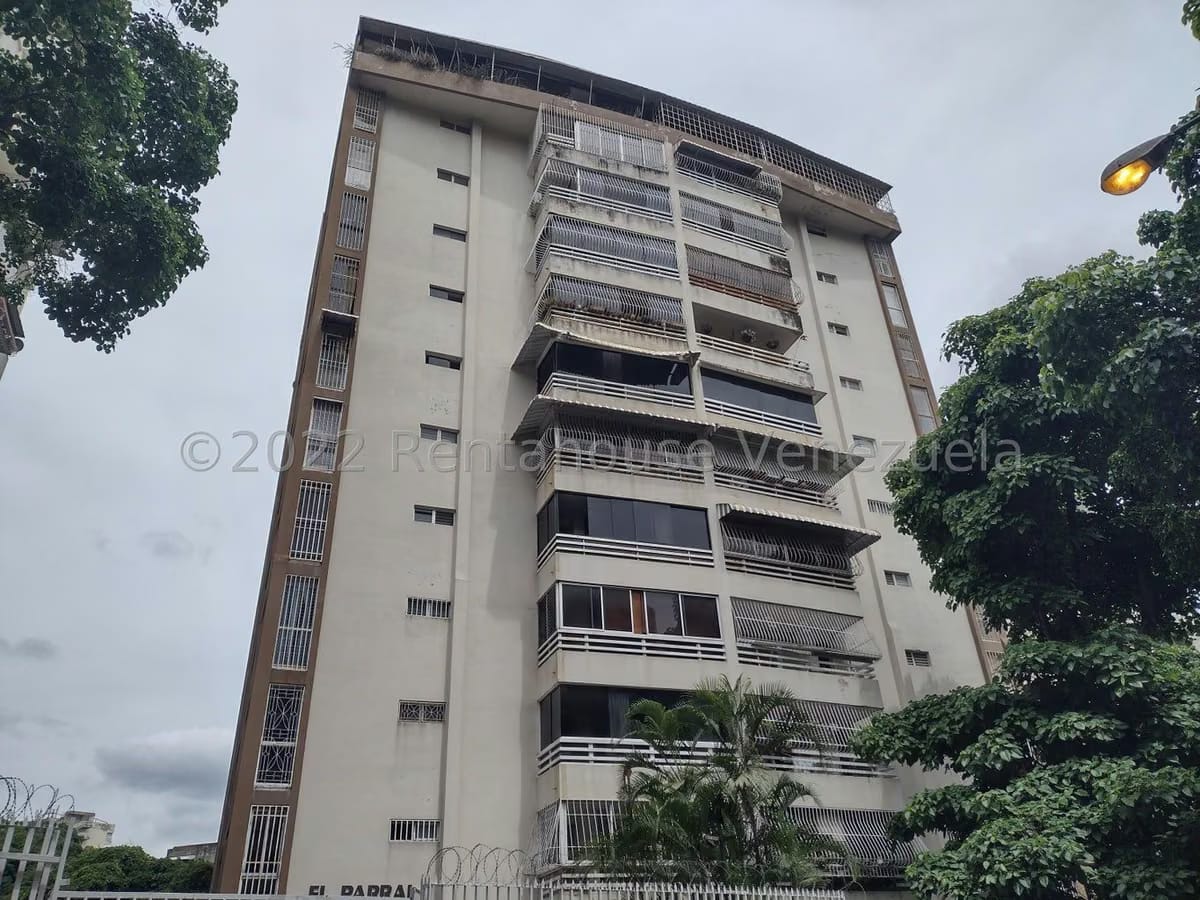 APARTAMENTO EN VENTA – ELENA MARIN NOBREGA