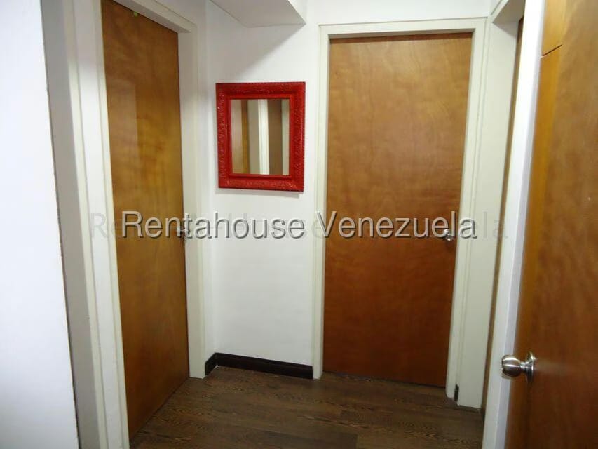 Apartamento (1 Nivel) en Venta en El Hatillo, Distrito Metropolitano - 13
