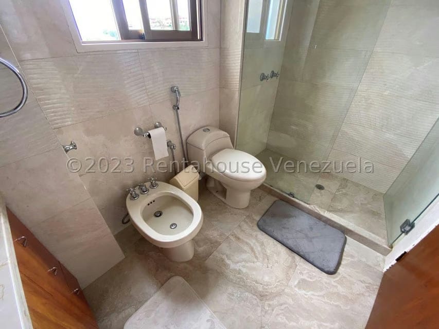 Apartamento (1 Nivel) en Venta en Los Naranjos del Cafetal, Distrito Metropolitano - 13