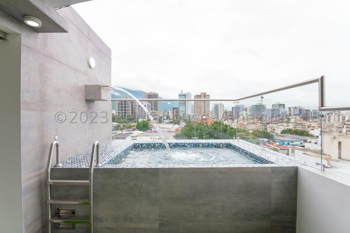 APARTAMENTO EN VENTA – ELENA MARIN NOBREGA