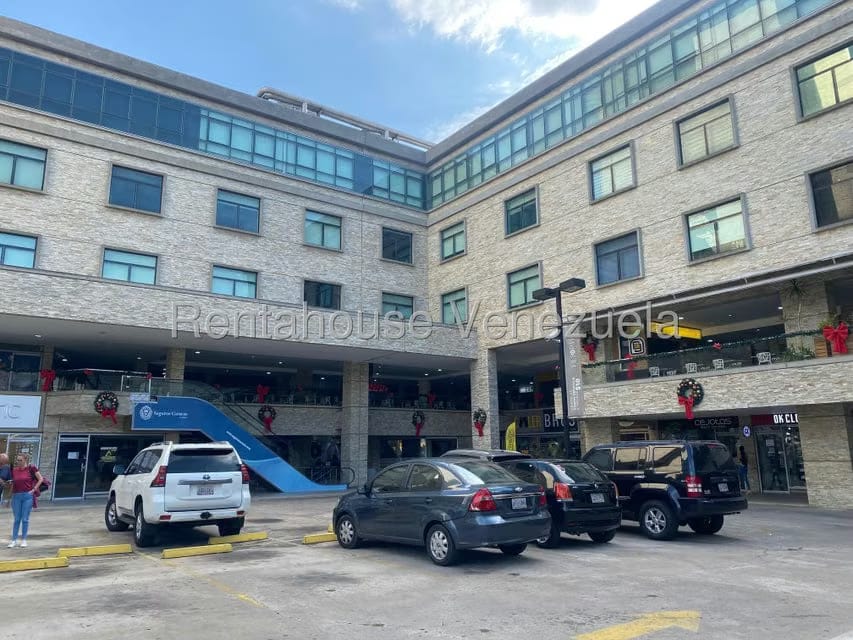 Comercial (Local Comercial) en Alquiler en La Granja, Carabobo - 18