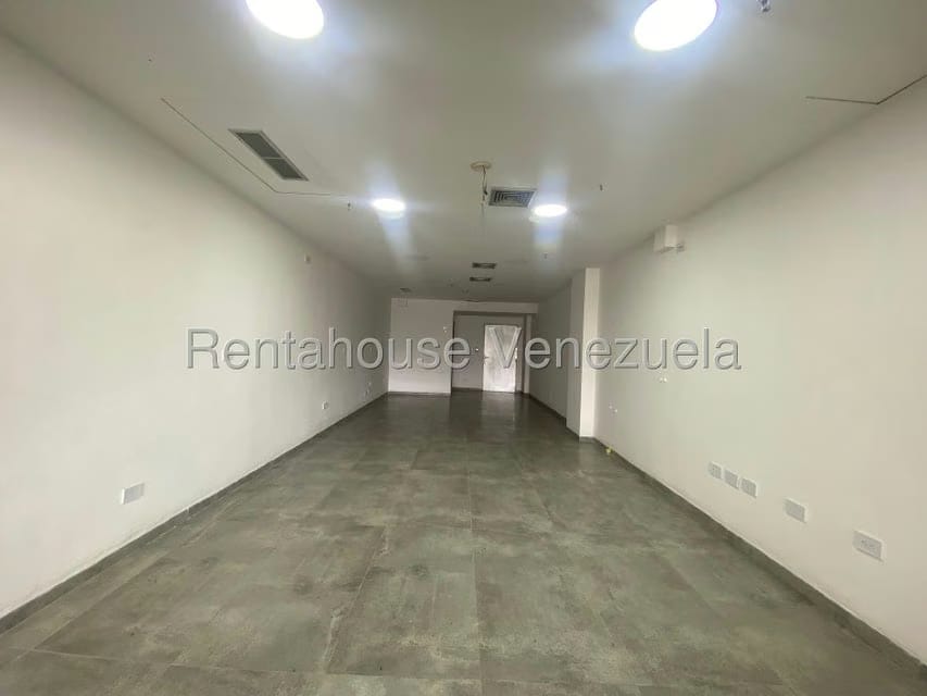 Comercial (Local Comercial) en Alquiler en La Granja, Carabobo - 3