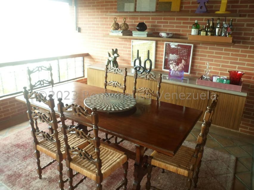 Townhouse (Multiples Niveles) en Venta en Caurimare, Distrito Metropolitano - 11