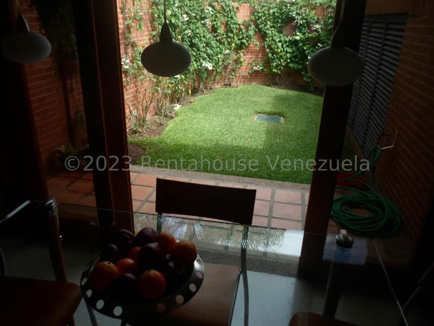 Townhouse (Multiples Niveles) en Venta en Caurimare, Distrito Metropolitano - 18