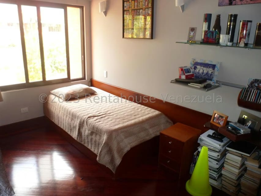 Townhouse (Multiples Niveles) en Venta en Caurimare, Distrito Metropolitano - 27