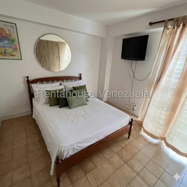 Apartamento (1 Nivel) en Alquiler en La Boyera, Distrito Metropolitano - 11