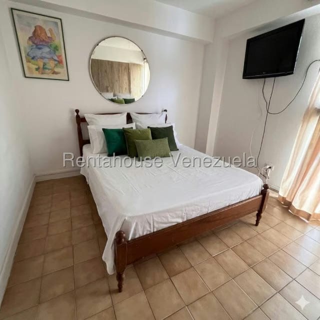 Apartamento (1 Nivel) en Alquiler en La Boyera, Distrito Metropolitano - 13