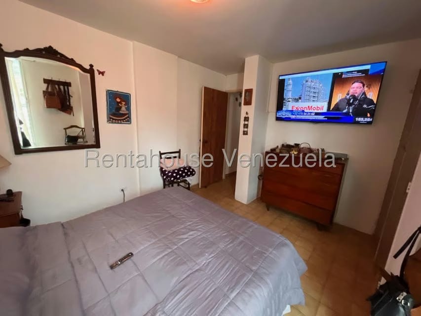 Apartamento (1 Nivel) en Alquiler en La Boyera, Distrito Metropolitano - 17